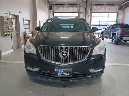 Used 2013 Buick Enclave Leather image 3