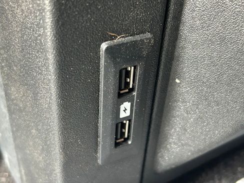 Used 2019 Ford F150 XL w/ Equipment Group 101A Mid RWD image 18