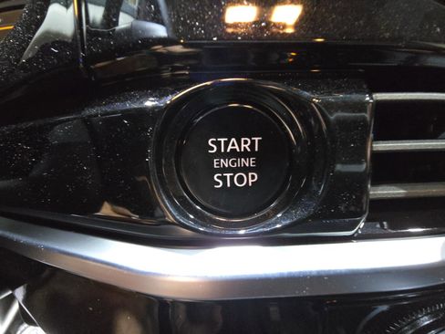 New 2025 Nissan Pathfinder SV w/ Cargo Package image 30