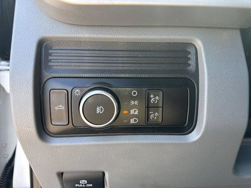 Used 2023 Ford F250 XL w/ XL Chrome Package AWD/4WD image 46