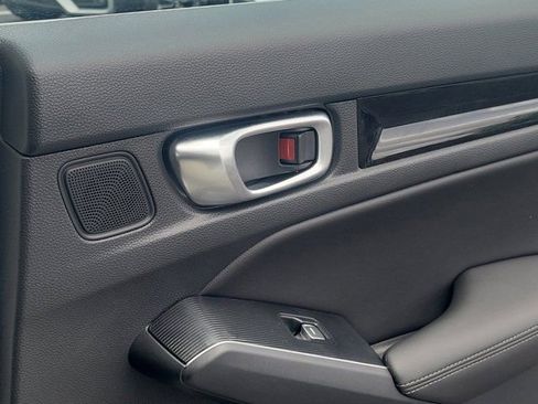 Used 2024 Honda Civic Touring image 7