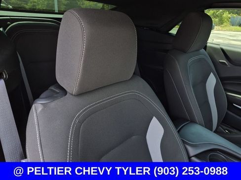 Used 2024 Chevrolet Camaro LT w/ Technology Package RWD image 10