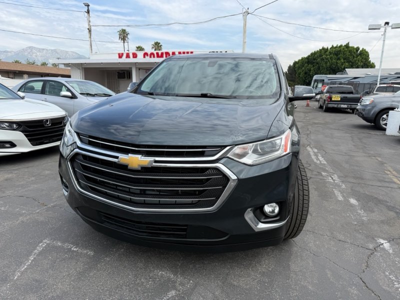 Used 2018 Chevrolet Traverse LT AWD/4WD image 3