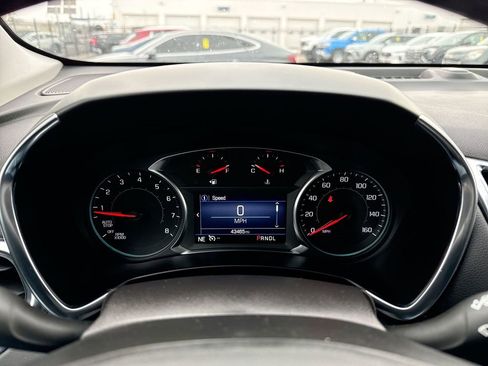 Used 2024 Chevrolet Equinox LT image 14