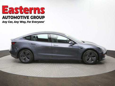 Used 2023 Tesla Model 3 Standard Range image 43
