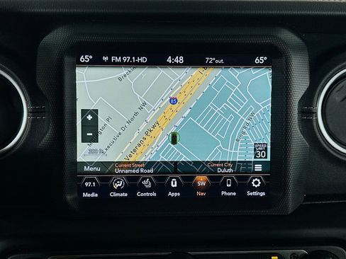 Used 2023 Jeep Wrangler Unlimited Sahara w/ Cold Weather Group AWD/4WD image 21