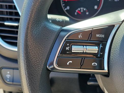 Used 2023 Kia Seltos LX AWD/4WD image 8