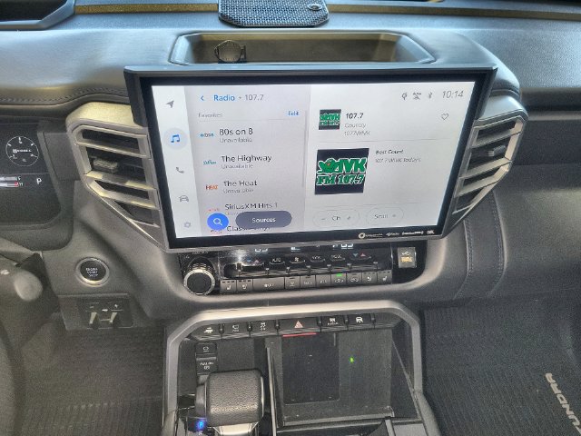 Used 2022 Toyota Tundra Platinum w/ Advanced Package AWD/4WD image 16
