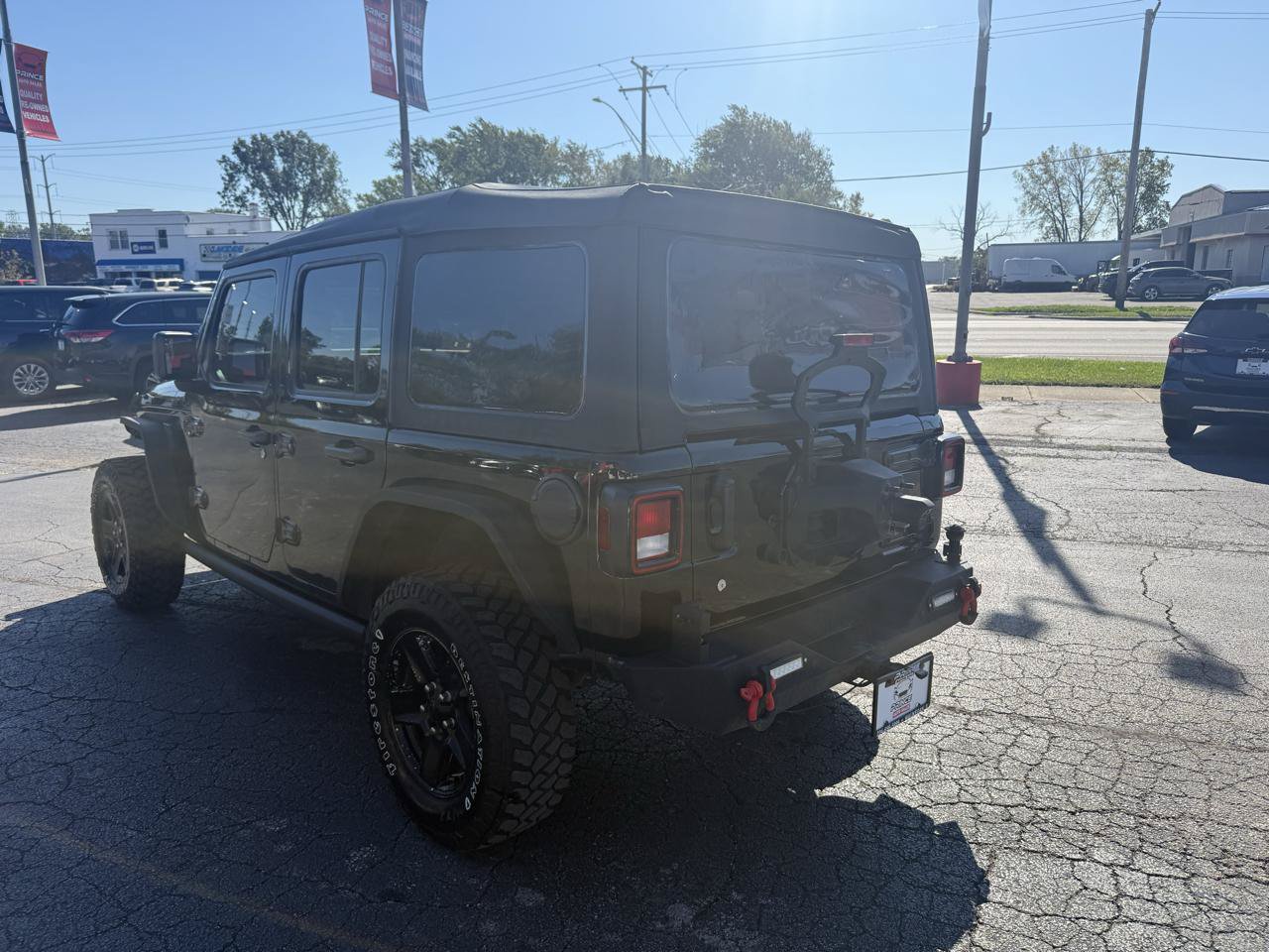 Used 2018 Jeep Wrangler Unlimited Sport AWD/4WD image 5
