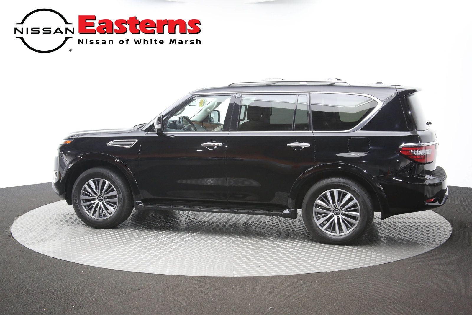Used 2023 Nissan Armada SL w/ Captain's Chairs Package AWD/4WD image 63