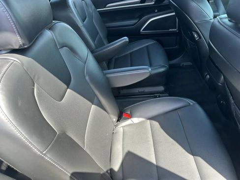 Used 2020 Kia Telluride S AWD/4WD image 20