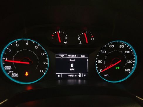 Used 2018 Chevrolet Equinox LT AWD/4WD image 23