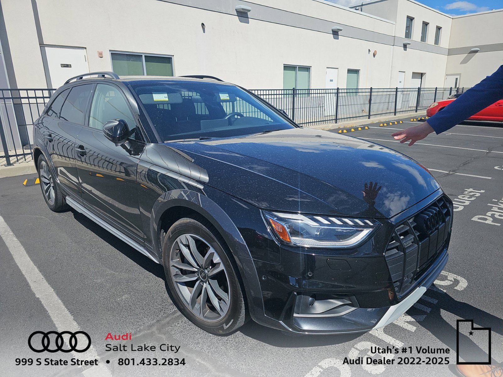 Used 2023 Audi A4 2.0T allroad Prestige AWD/4WD image 1