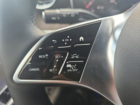 New 2026 Mercedes-Benz GLC 300 4MATIC image 17