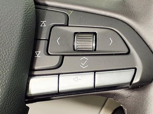 Certified 2023 Cadillac XT4 Premium Luxury w/ Cold Weather Package image 9