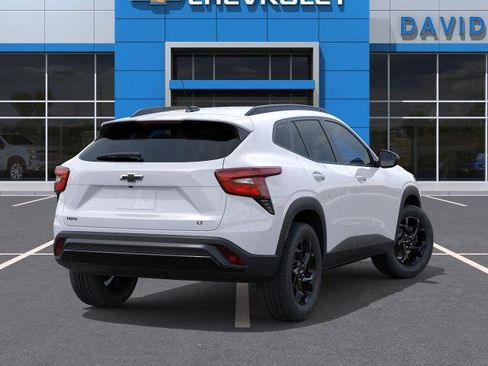 New 2026 Chevrolet Trax LT FWD image 21