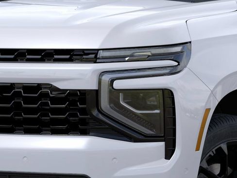 New 2026 Chevrolet Suburban LS AWD/4WD image 10