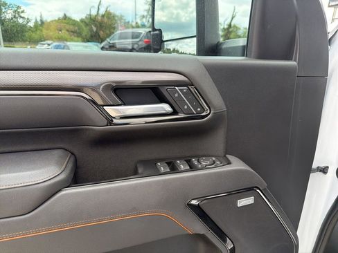Used 2026 GMC Sierra 3500 AT4 w/ AT4 Premium Plus Package AWD/4WD image 13