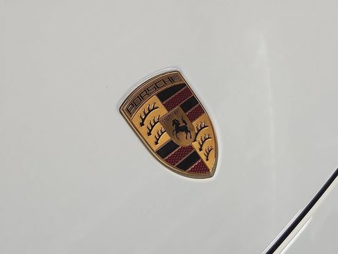 New 2026 Porsche Macan 4 Electric AWD/4WD image 26