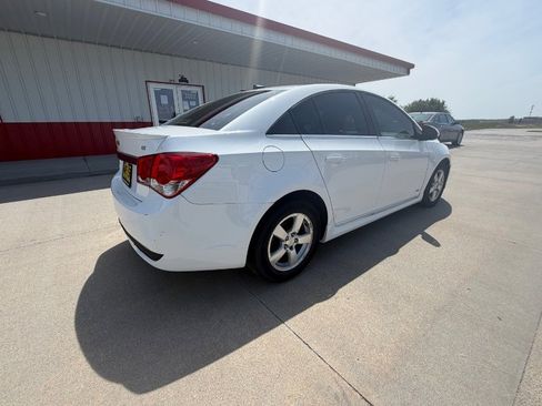 Used 2014 Chevrolet Cruze LT w/ RS Package FWD image 8