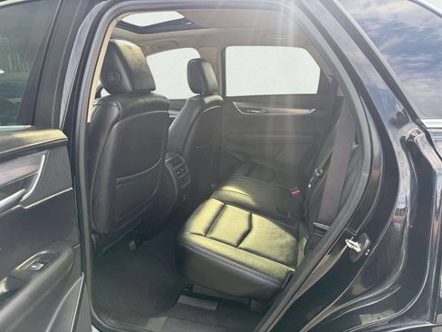 Used 2017 Cadillac XT5 Luxury w/ Driver Awareness Package image 11