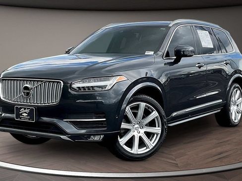 Used 2017 Volvo XC90 T6 Inscription w/ Luxury Package AWD/4WD image 3