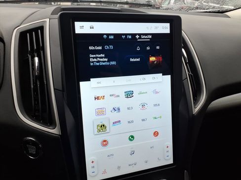 Certified 2024 Ford Edge SEL image 16