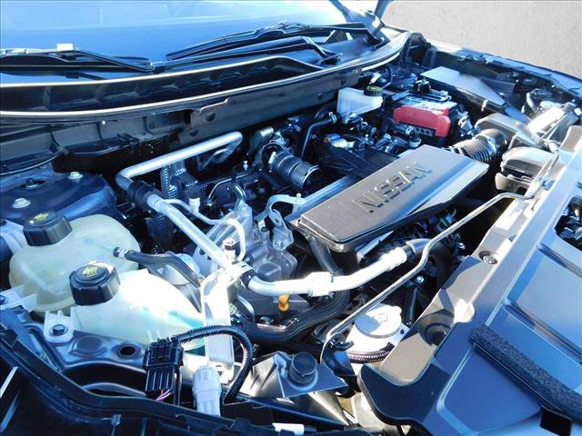 Used 2025 Nissan Rogue SV FWD image 29