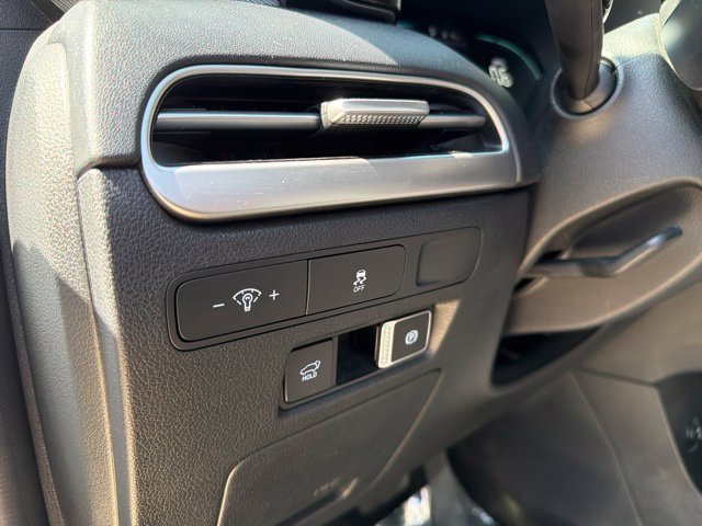 Used 2024 Hyundai Palisade SEL FWD image 19