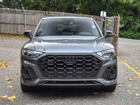 Used 2023 Audi SQ5 Premium Plus w/ Premium Plus Package image 14