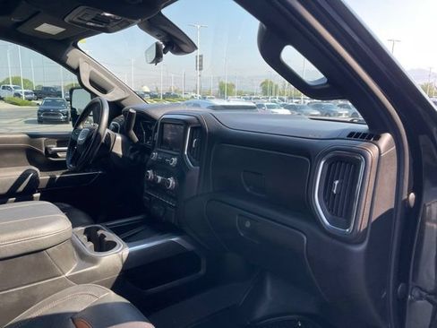 Used 2023 GMC Sierra 2500 AT4 w/ AT4 Premium Plus Package AWD/4WD image 20