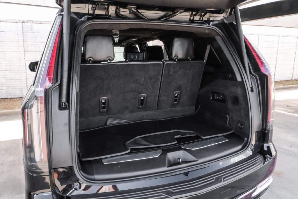 Used 2021 Cadillac Escalade Premium Luxury Platinum AWD/4WD image 54