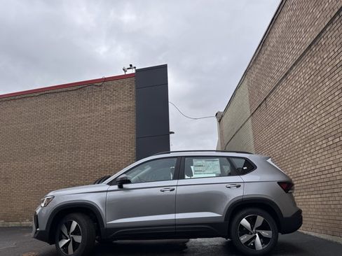 New 2025 Volkswagen Taos S image 27