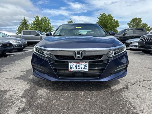Used 2018 Honda Accord LX image 2