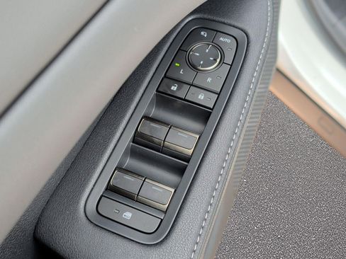 New 2026 Lexus RX 350 FWD image 9