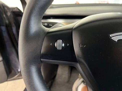 Used 2023 Tesla Model 3 Standard Range RWD image 25