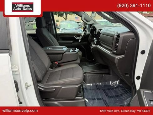 Used 2025 Chevrolet Silverado 2500 LT w/ Convenience Package AWD/4WD image 14