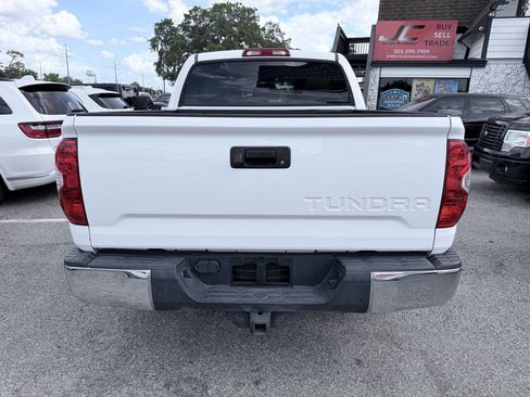Used 2017 Toyota Tundra Limited RWD image 4