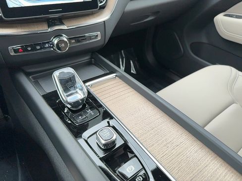 New 2026 Volvo XC60 T8 Plus w/ Protection Package Premier image 24
