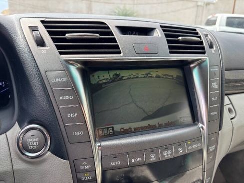Used 2007 Lexus LS 460 RWD image 12