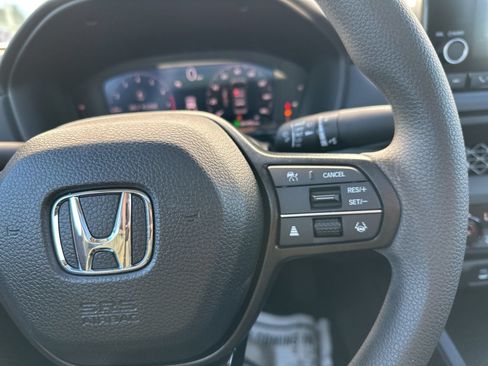 Used 2025 Honda Accord SE image 39
