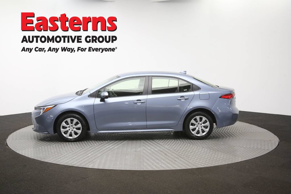 Used 2025 Toyota Corolla LE FWD image 54