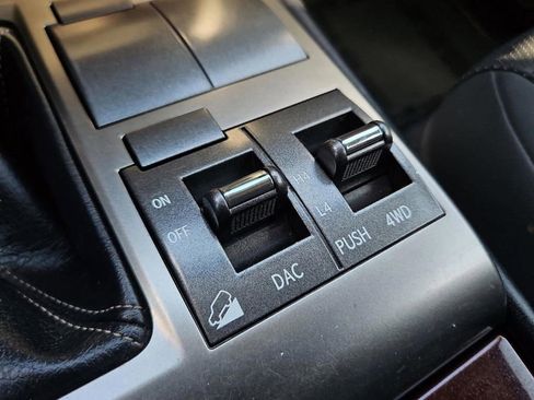 Used 2019 Lexus GX 460 Premium AWD/4WD image 24