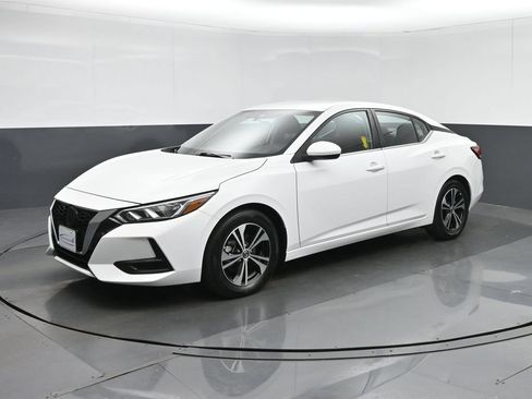Used 2023 Nissan Sentra SV FWD image 3