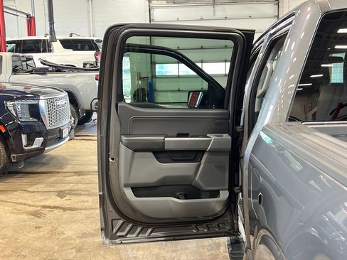 Used 2025 Ford F150 XLT w/ Equipment Group 301A Standard image 33