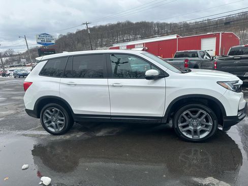 Used 2023 Honda Passport EX-L image 4