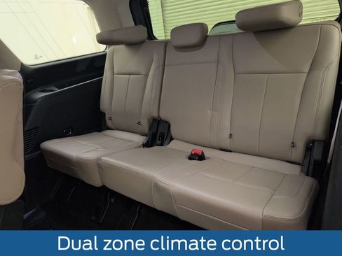 Certified 2023 Ford Expedition XLT AWD/4WD image 11
