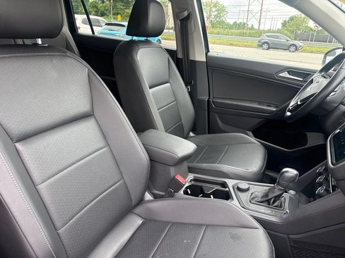 Used 2019 Volkswagen Tiguan SE w/ Panoramic Sunroof Package AWD/4WD image 22