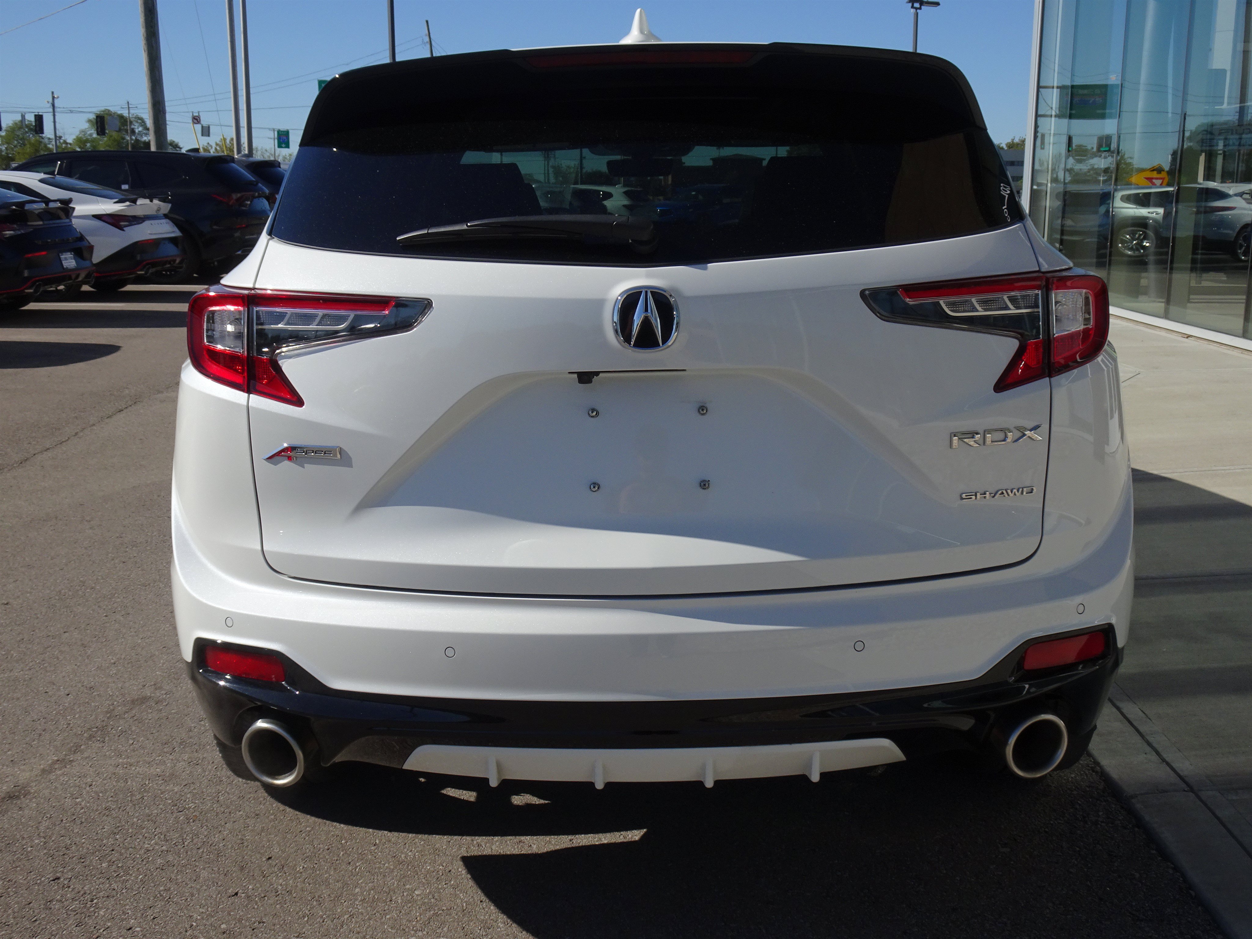 Used 2025 Acura RDX w/ Advance Package AWD/4WD image 4