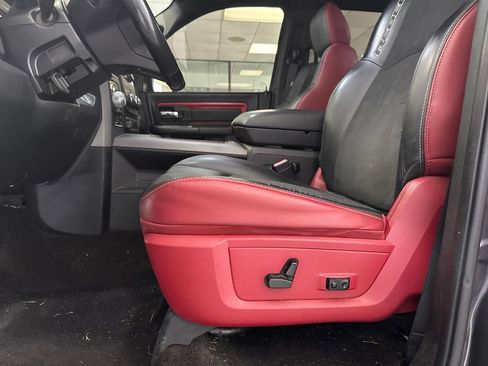 Used 2016 RAM 1500 Rebel AWD/4WD image 10